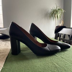 sarto office heels